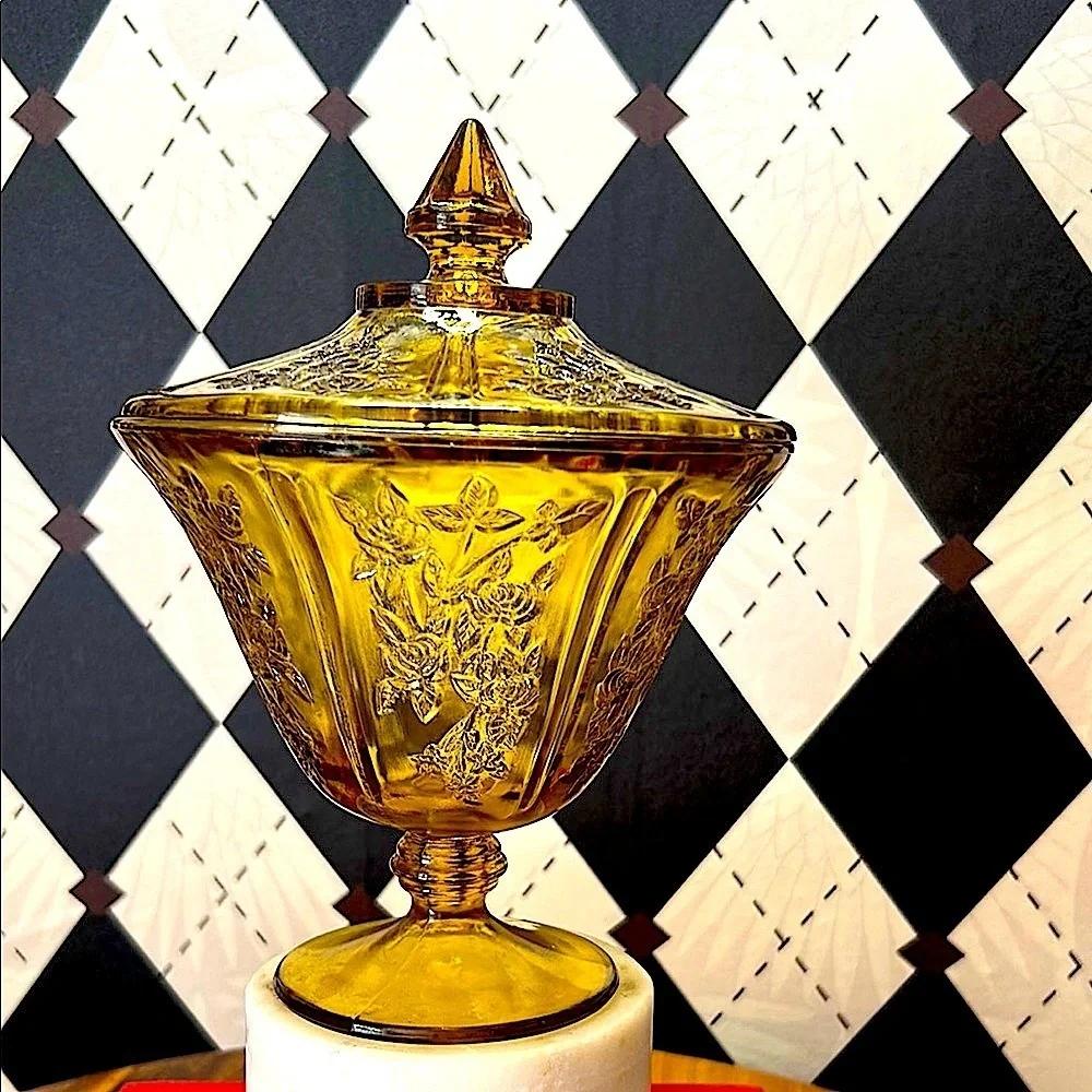 Vintage Federal Glass “Cabbage Rose” Amber Lidded Jar – Depression Glass Style - Picture 8 of 12